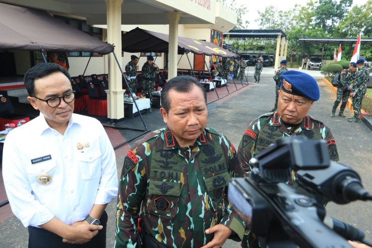 Kapolda Kukuhkan Batalyon D Satbrimob Polda Jatim di Pamekasan