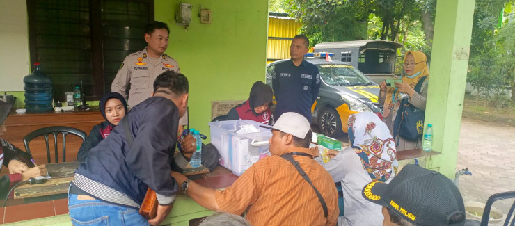 Patroli Kesehatan Pemilu 2024, Dokkes Polresta Sidoarjo Layani Wartawan