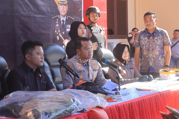 Polres Probolinggo Amankan Tujuh Tersangka Curas dan Curanmor