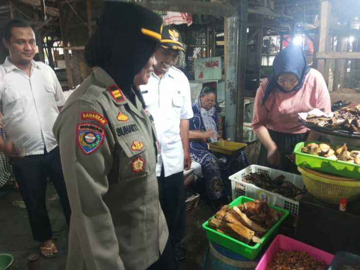 Polres Pasuruan Jaga Stabilitas Harga Bahan Pokok Intensifkan Monitoring Pasar