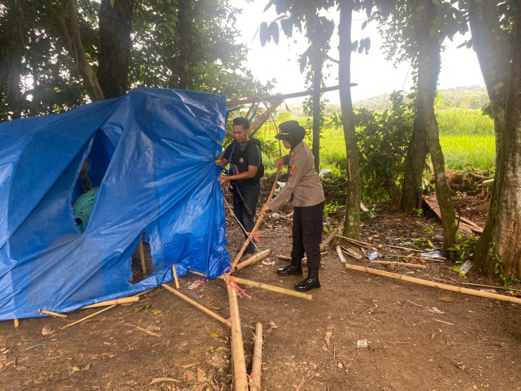 Polres Pamekasan Amankan 18 Orang di TKP Judi Sabung Ayam, 14 Orang Ditetapkan Tersangka