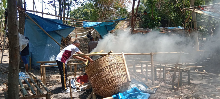 Personel Gabungan di Balongbendo Gerebek Lokasi Judi Sabung Ayam