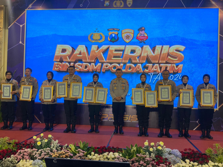 Bagian SDM Polresta Sidoarjo Raih Terbaik Laporan Siap Semeru