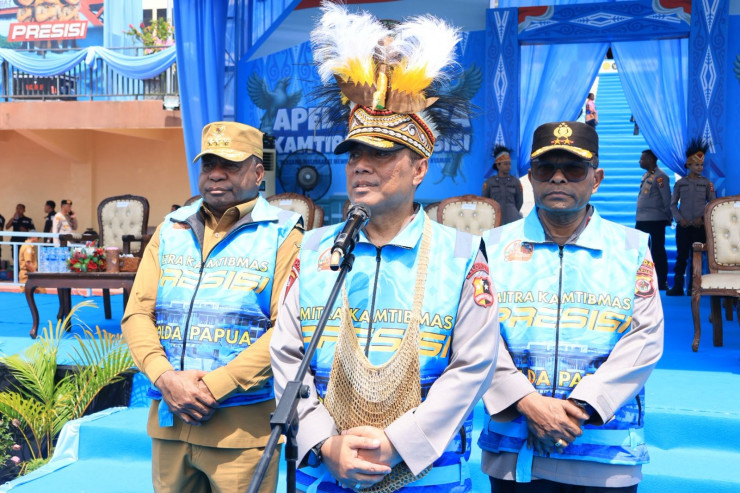 Wakapolri Apresiasi Sinergi Ribuan Mitra Kamtibmas dalam Apel Mitra Kamtibmas Presisi di Polda Papua