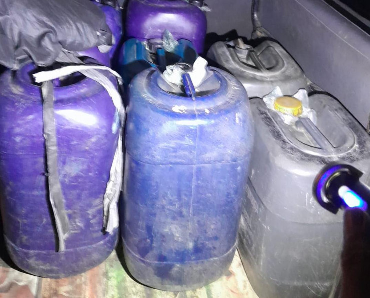 Polres Jember Ungkap Dugaan Penimbunan Pertalite, Tersangka Gunakan Mobil Modifikasi