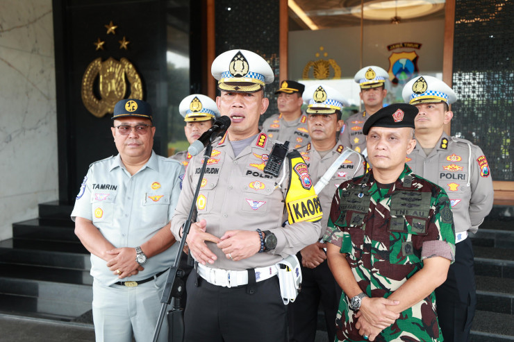 Operasi Keselamatan Semeru 2025 Polda Jatim Siagakan 4.448 Personel Gabungan